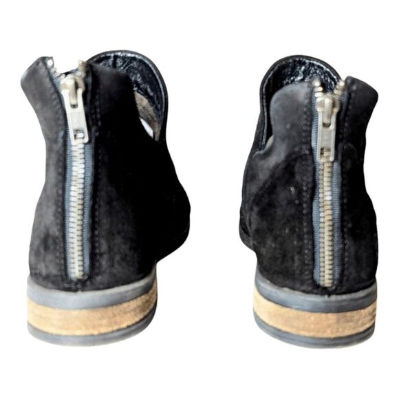 BORN Arula Black Suede Ankle Boot Size 7 - Picture 5 of 8